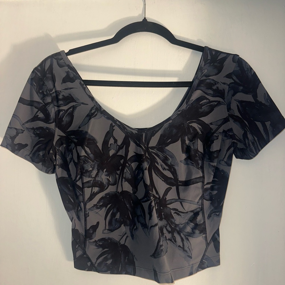 Lululemon Floral Black and Gray Women's Top